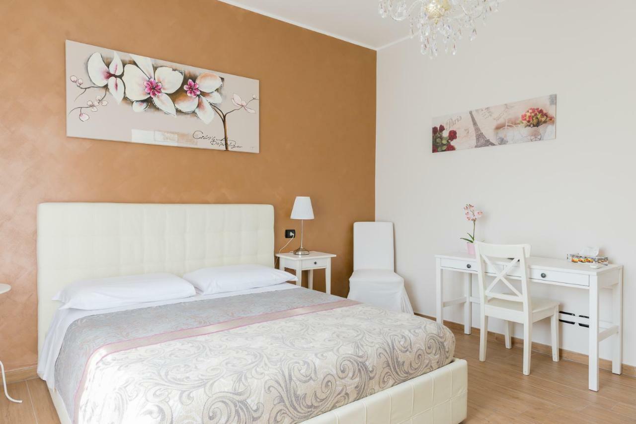B&B Le City มอนเตซิลวาโน ภายนอก รูปภาพ